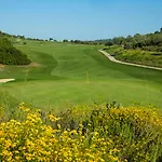 Nau Morgado Golf & Country Club 4*