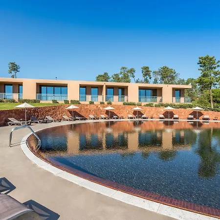 Nau Morgado Golf & Country Club ホテル 4*