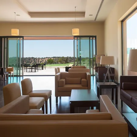 Hotel Nau Morgado Golf & Country Club