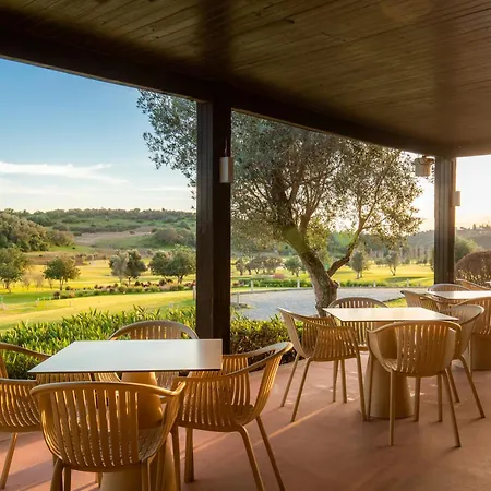 Nau Morgado Golf & Country Club 4* ポルティマン