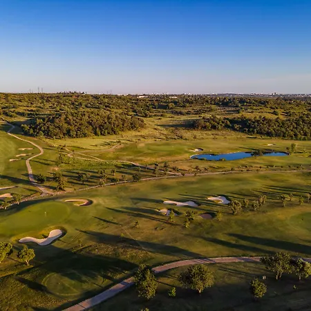 Nau Morgado Golf & Country Club Hotell 4*