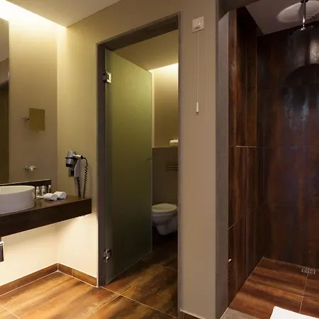 Hotel Nau Morgado Golf & Country Club 4*