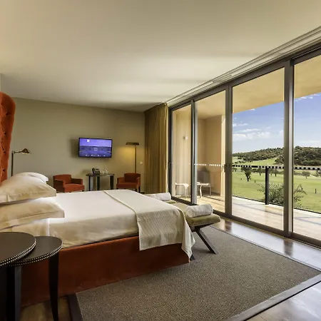 Nau Morgado Golf & Country Club 4* Portimão