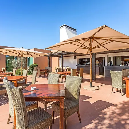 Nau Morgado Golf & Country Club Otel 4*