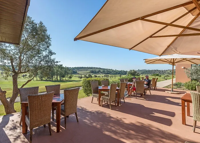 Nau Morgado Golf & Country Club 4*