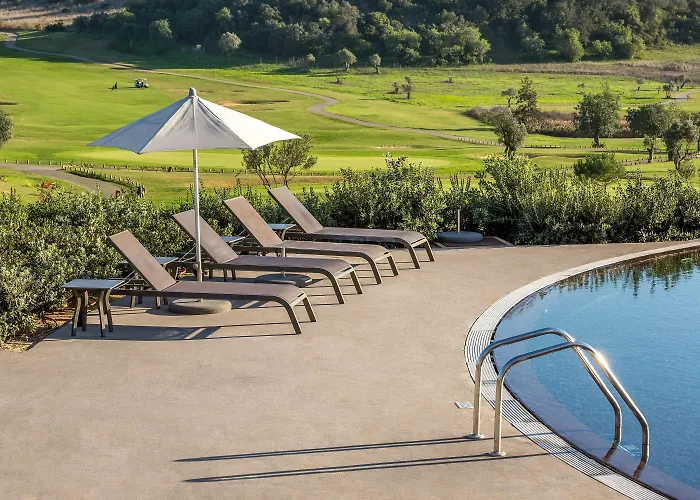 Hotel Nau Morgado Golf & Country Club 4*