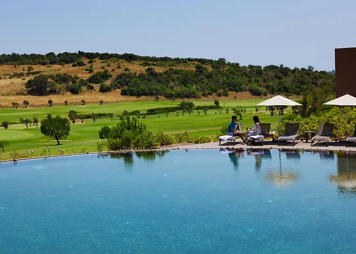 Otel Nau Morgado Golf & Country Club