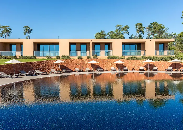 Nau Morgado Golf & Country Club