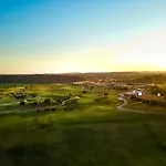 Nau Morgado Golf & Country Club Hotell 4*