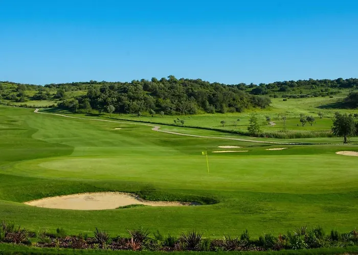Nau Morgado Golf & Country Club Ξενοδοχείο 4*